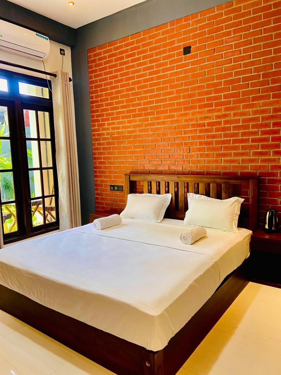 Coffee House Dambulla Hotel Bagian luar foto