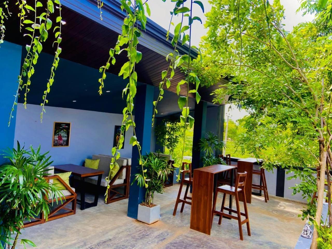 Coffee House Dambulla Hotel Bagian luar foto